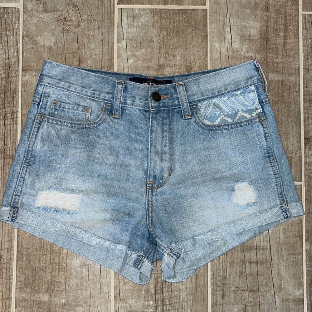 Hollister high rise shorts